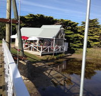 Swing Bridge Cafe - Kingaroy Accommodation