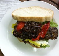 Carriage Cafe Seville - Kingaroy Accommodation