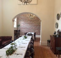 Royal Hotel St Arnaud - Kingaroy Accommodation