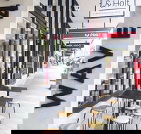 Warren and Holt - Kingaroy Accommodation