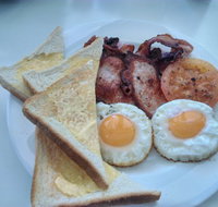 3 Fish Cafe - Kingaroy Accommodation