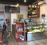 Rawsome Earth Cafe - Kingaroy Accommodation