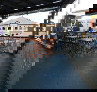 Ben Hall Beau Thai - Kingaroy Accommodation