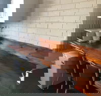 Charlies Chickens - Kingaroy Accommodation