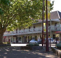 Royal Hotel Restaurant - Kingaroy Accommodation
