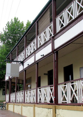 The Albion - Kingaroy Accommodation 0