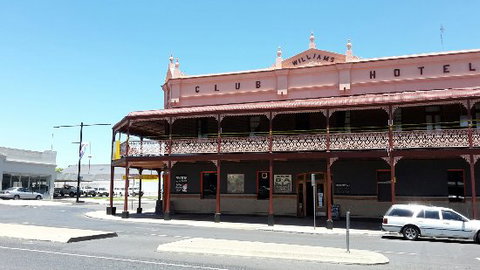 The Club Hotel Experience - Kingaroy Accommodation 0