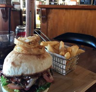 Vandenburg Hotel Restaurant - Kingaroy Accommodation