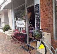 House Of Expressos - Kingaroy Accommodation