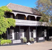 Top Pub Uralla - Kingaroy Accommodation