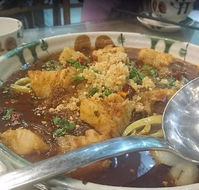 Yat Bun Tong - Kingaroy Accommodation