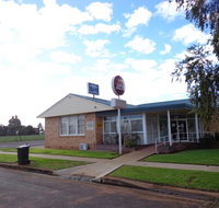Goolgowi Ex- Servicemen's Memorial Club - Kingaroy Accommodation