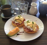Malabou Express Cafe Bar - Kingaroy Accommodation