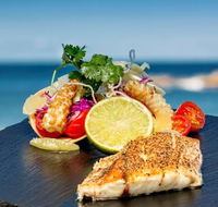 Surf Club Restaurant  Bar - Kingaroy Accommodation