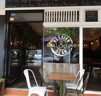 Hessian  Bean - Kingaroy Accommodation