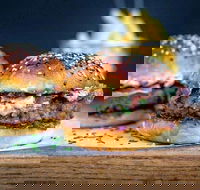 Singh Thai Restaurant - Kingaroy Accommodation