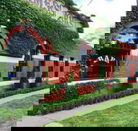 Farmers Arms Hotel Daylesford - Kingaroy Accommodation