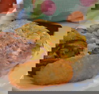 Incredible Edibles - Kingaroy Accommodation