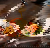 Dicky Beach Surf Club - Kingaroy Accommodation