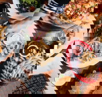 Midway Tavern - Kingaroy Accommodation