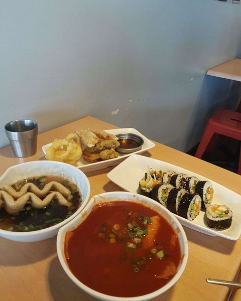 Mira's Korean Street Food - Kingaroy Accommodation 0
