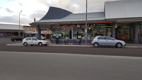 Clyde Treats Petite Yum - Kingaroy Accommodation 0