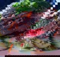 Elephant Jump - Kingaroy Accommodation