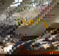 Bell  Gong - Kingaroy Accommodation