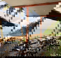 Enzo's On The Beach - Kingaroy Accommodation