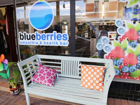 Blueberries Smoothie And Health Bar - Kingaroy Accommodation 0
