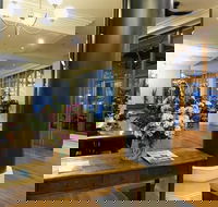 Lord Ashley Bar - Kingaroy Accommodation