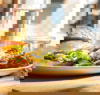 Morris - Kingaroy Accommodation