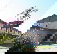 The Berkeley Hotel - Kingaroy Accommodation