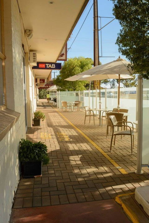 V Hotel - Kingaroy Accommodation 0