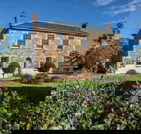 Penny's Hill Cellar Door - Kingaroy Accommodation