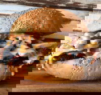 Getta Burger - Springwood - Kingaroy Accommodation