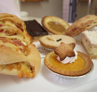 AJ's Hotbake - Kingaroy Accommodation
