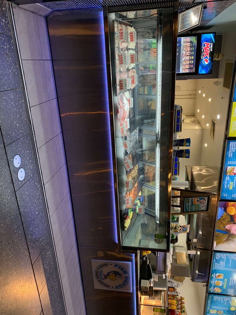 Fish Depot - Browns Plains - Kingaroy Accommodation 0