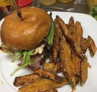 Grill and Bare Cafe Restaurant - Kingaroy Accommodation