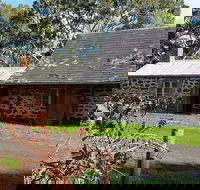 Jenke Vineyards - Kingaroy Accommodation