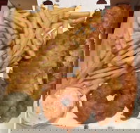 Nedlands Fish Tales - Kingaroy Accommodation