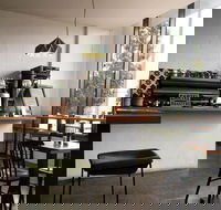 Rainbow Gallery  Cafe/Bar - Kingaroy Accommodation