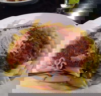 Vic Hotel - Kingaroy Accommodation