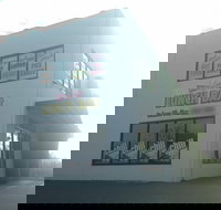 Greedy Guts Lunchbar - Kingaroy Accommodation