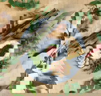 Nasi Society - Kingaroy Accommodation