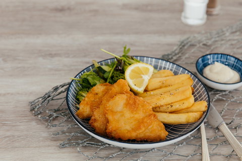 Sweetlips Fish & Chips - Scarborough - Kingaroy Accommodation 2
