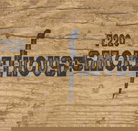 F220 Smokehouse - Kingaroy Accommodation