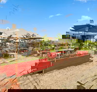 Archies Couch - Kingaroy Accommodation