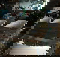 Ocean One Bar Scarborough - Kingaroy Accommodation