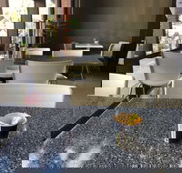 Medico Coffee Lounge - Kingaroy Accommodation